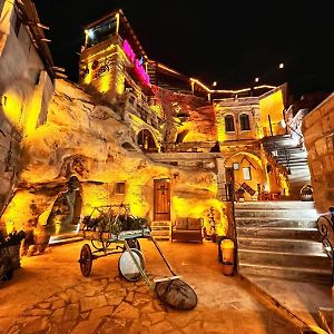 My Cave Suites